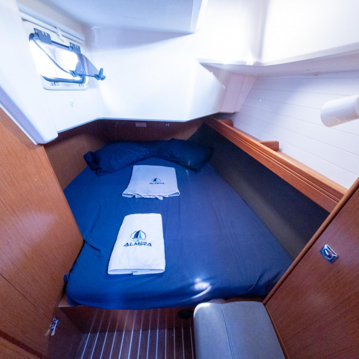 Almira | Bavaria Cruiser 37 photo 14