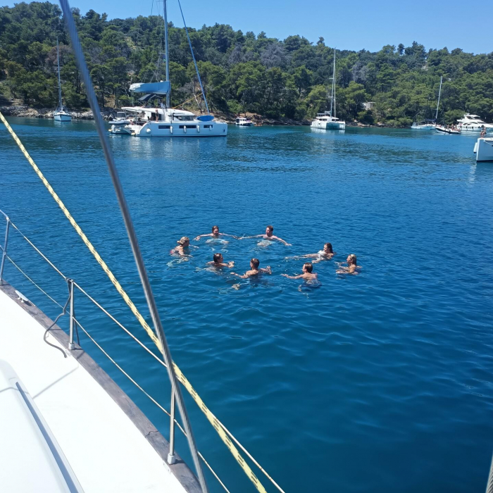 Freedom | Bavaria 44 photo 15