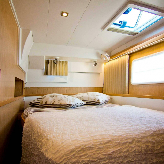 Poe Reva | Lagoon 400 S2 photo 45