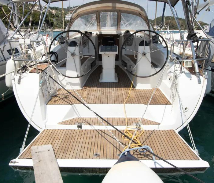 Vlassis | Bavaria 40 photo 1