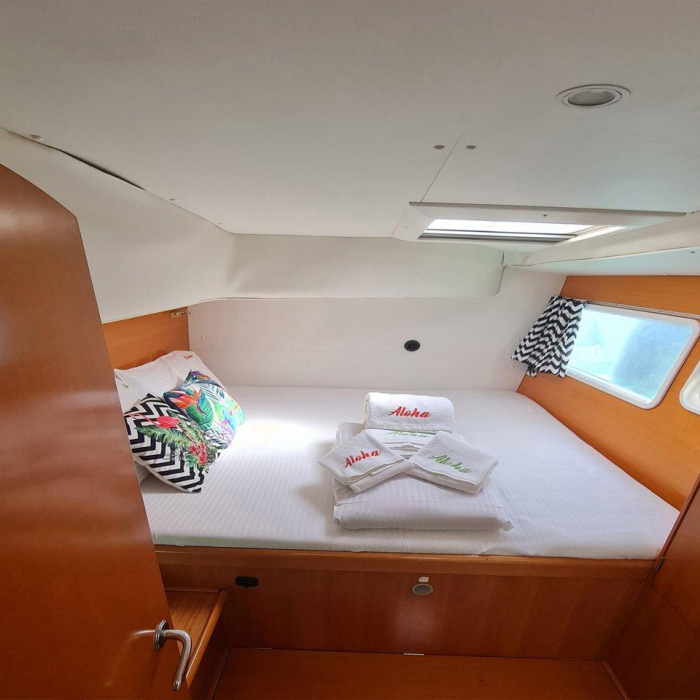 Aloha | Lagoon 410 S2 photo 10