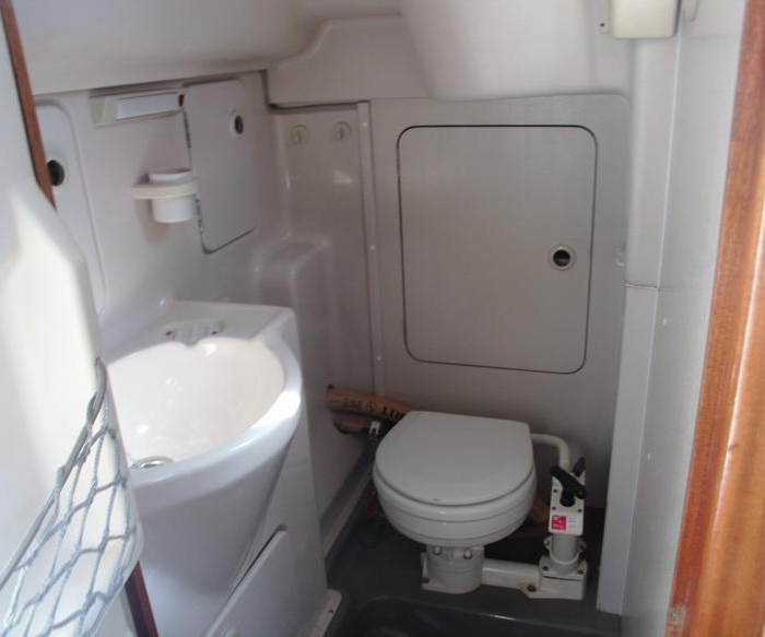 B&B | Dehler 34 photo 5