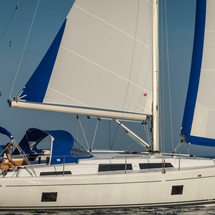 Elba | Hanse 418 photo 3