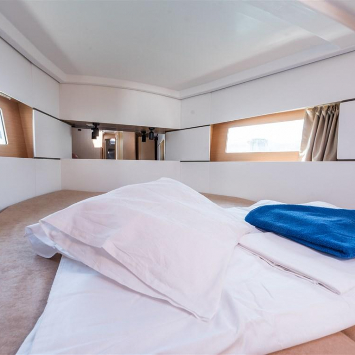 Rusalka | Oceanis 38 photo 4