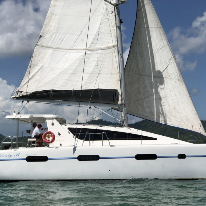 Kirsty B | Matrix Vision 450 photo 2