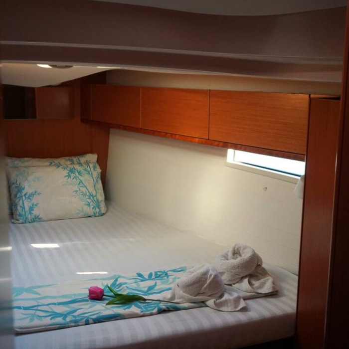 Lina | Bavaria cruiser 51 photo 12