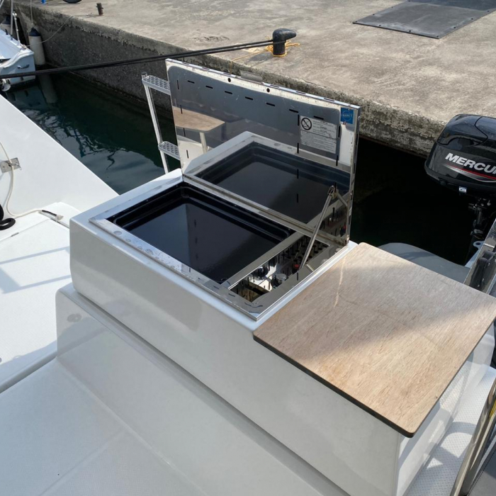 Ooga Chaka | Fountaine Pajot Astrea 42 photo 4
