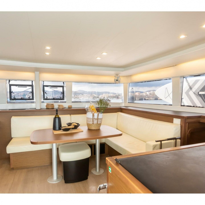 Madicon | Lagoon 450 Fly photo 19