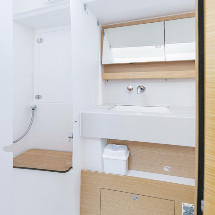 Robin | Dufour 470 photo 21