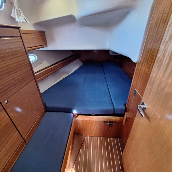 TY | Bavaria 39 Cruiser photo 10