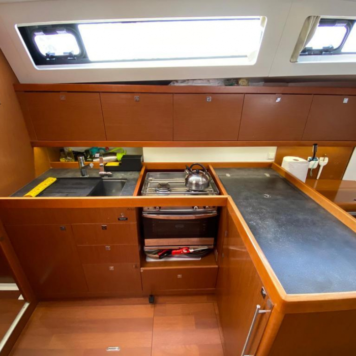 Tina | Oceanis 41 photo 18