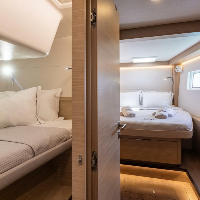 Aranel | Lagoon 51 photo 26