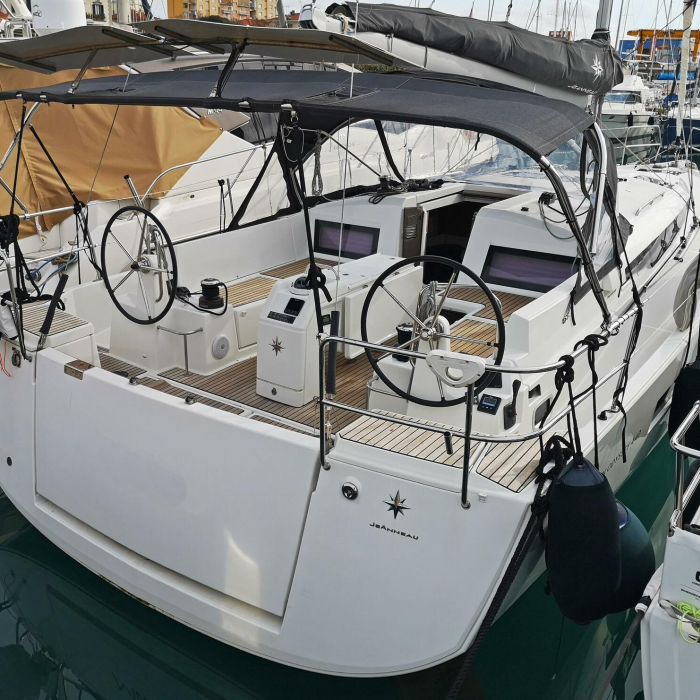 Aquilante | Sun Odyssey 440 photo 5