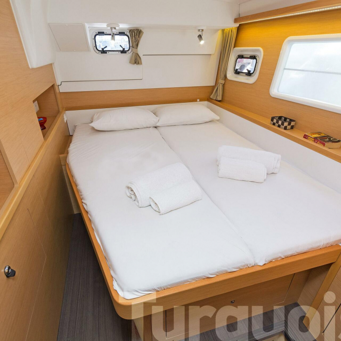 Turquoise | Lagoon 400 S2 photo 32