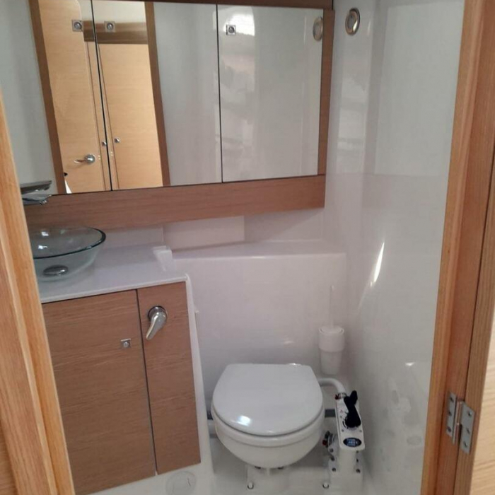 Altair | Dufour 412 photo 14