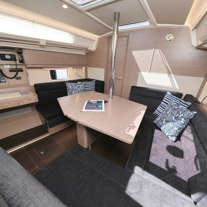 Smiley | Hanse 388 photo 17