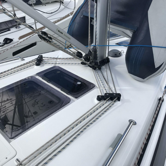 Pollux I | Bavaria Cr 34 photo 10