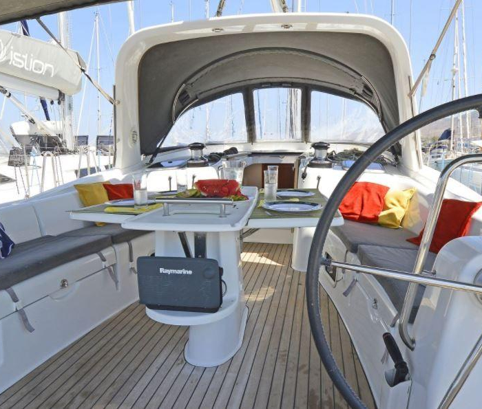 Leandros D | Oceanis 50 Family photo 7