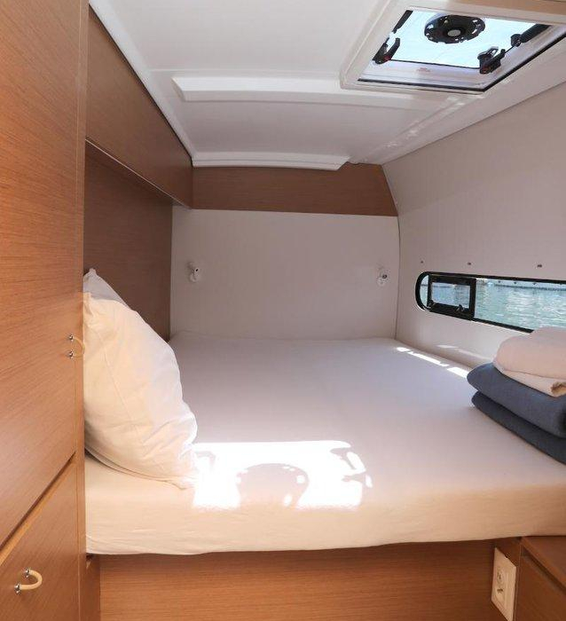 Gold Kiss | Excess 11 photo 10