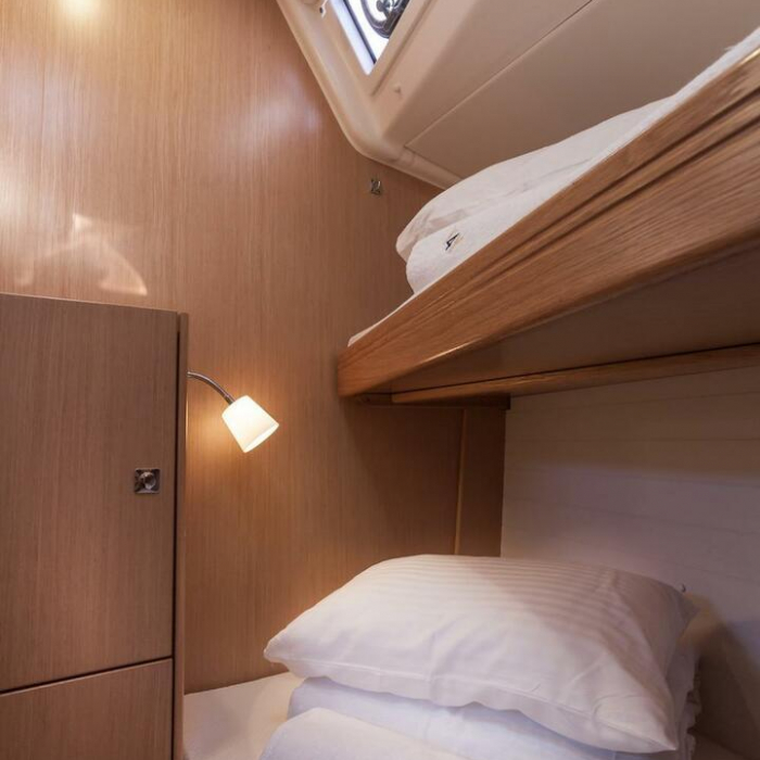 Petra 2 | Bavaria cruiser 51 photo 16