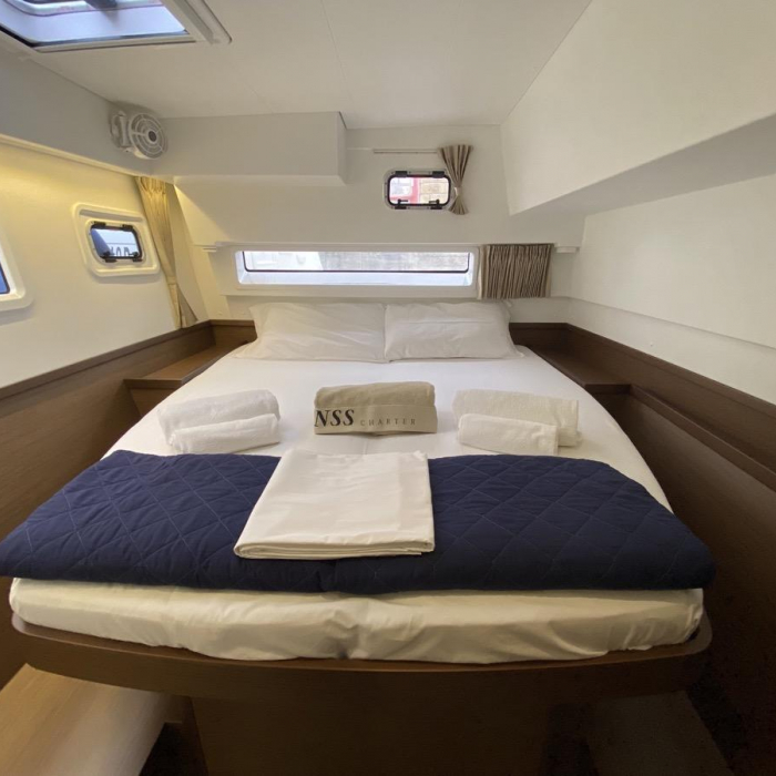 Blue Eyes | Lagoon 42 photo 19