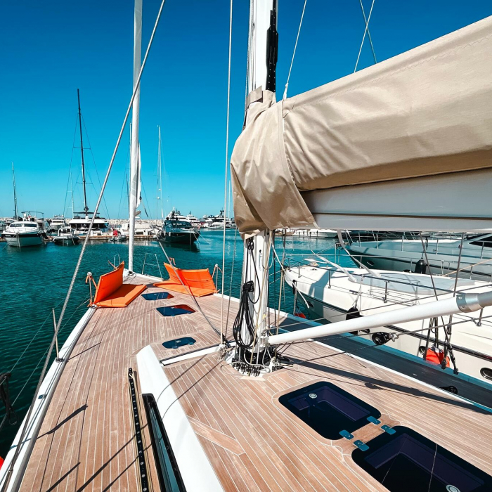 Never Quiet | Solaris 50 photo 22