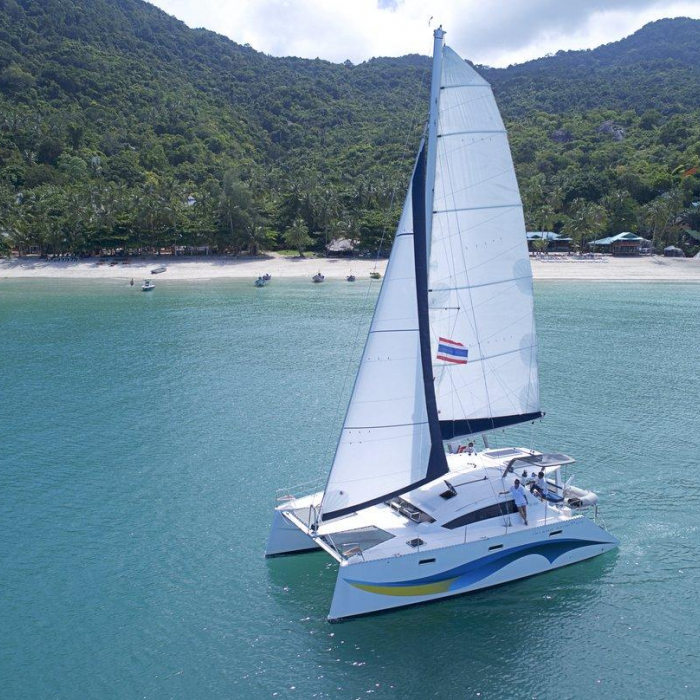 Vesna | Island Spirit 410 photo 1