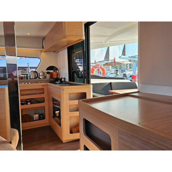 Rhea | Lagoon 42 photo 12