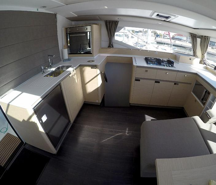 Alize | Fountaine Pajot Elba 45 photo 5