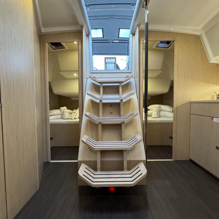 Ivana | Bavaria C42 photo 41