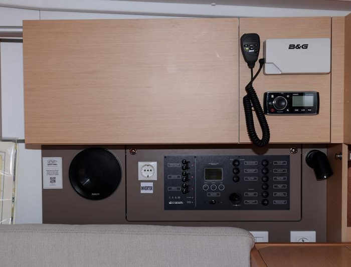 Aquarius | Oceanis 35.1 photo 15