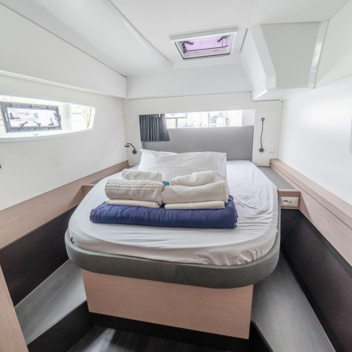 MARLIN II | Fountaine Pajot Astrea 42 photo 9