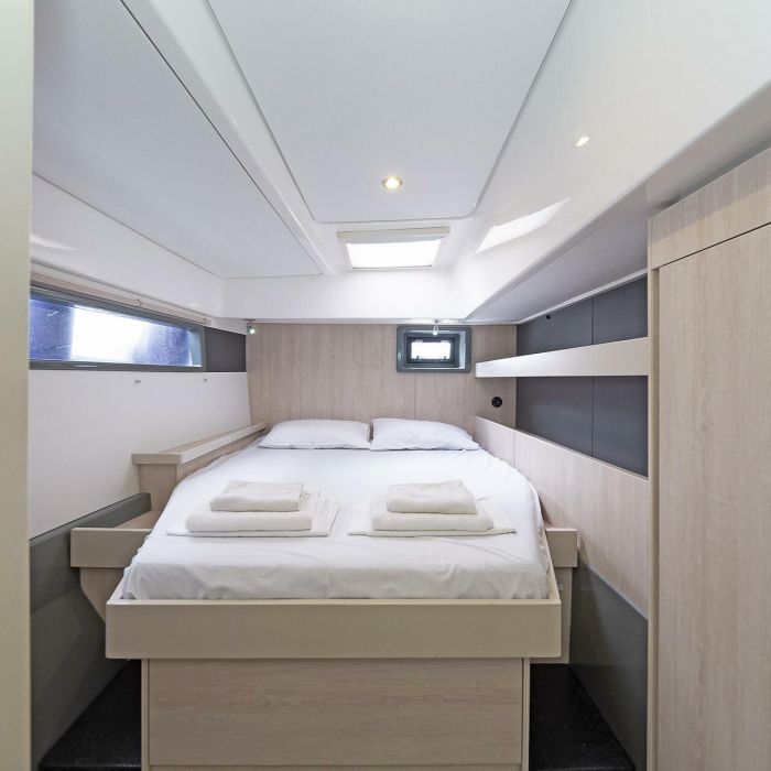 Satisfaction | Leopard 48 A/C & GEN photo 12