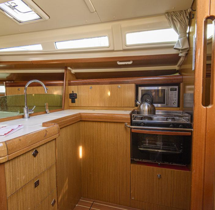 Benoit | Sun Odyssey 42 i photo 17