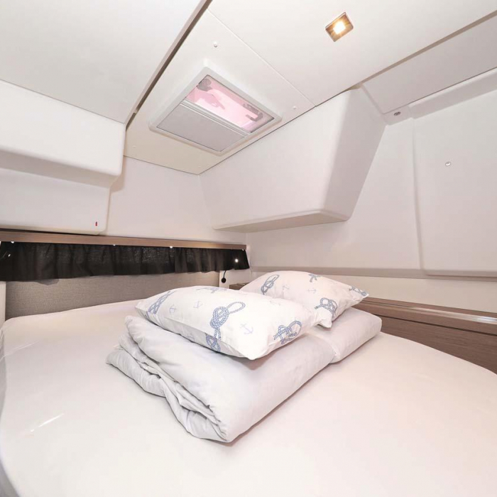 Canopus | Fountaine Pajot LUCIA 40 photo 22