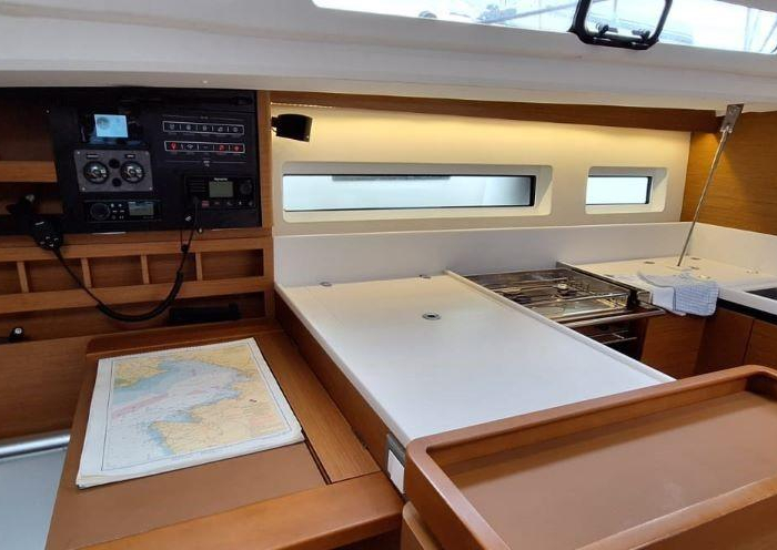 Soyka | Sun Odyssey 440 photo 6