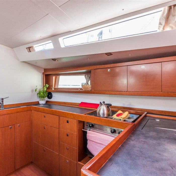 ULTRA DUBROVNIK | Oceanis 48 photo 17