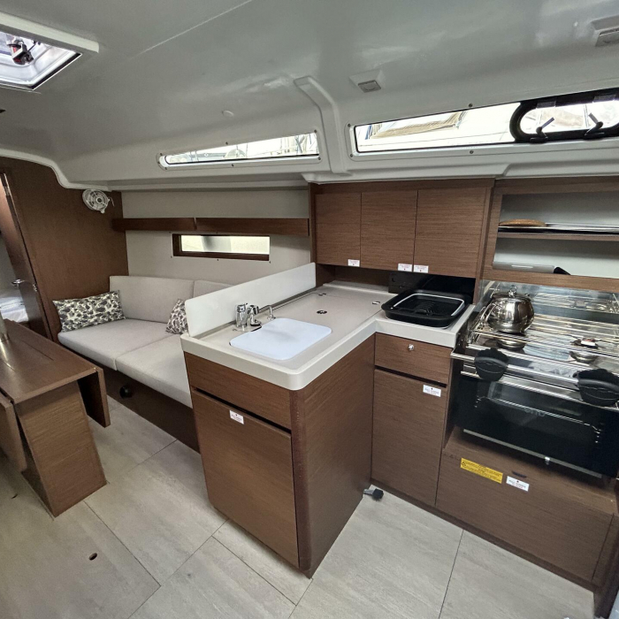 Sail Altair 1 | Oceanis 34.1 photo 19