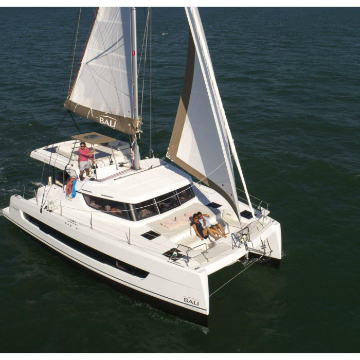 Sail Spica | Bali Catspace photo 1