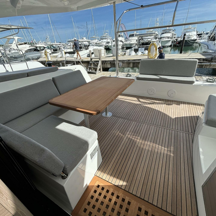 BONA NOVA | Lagoon 420 photo 1