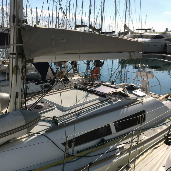 Economy | Sun Odyssey 36i photo 2