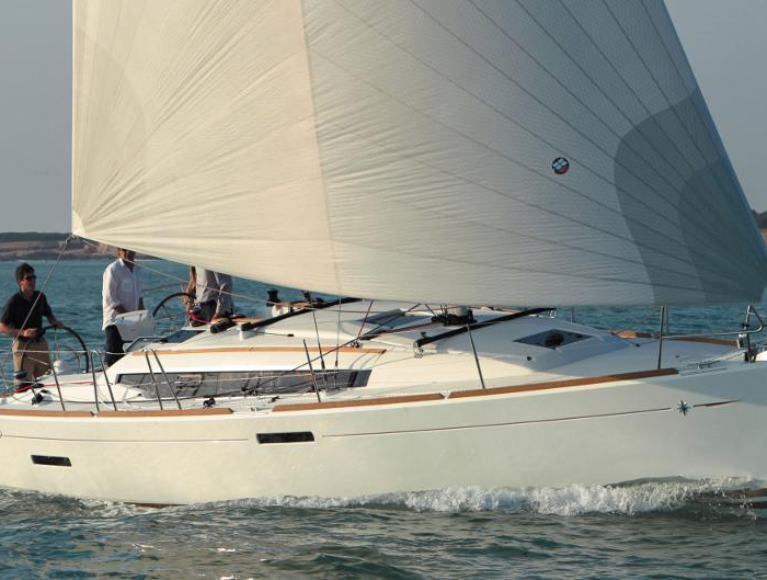 b'elli | Sun Odyssey 379 photo 1