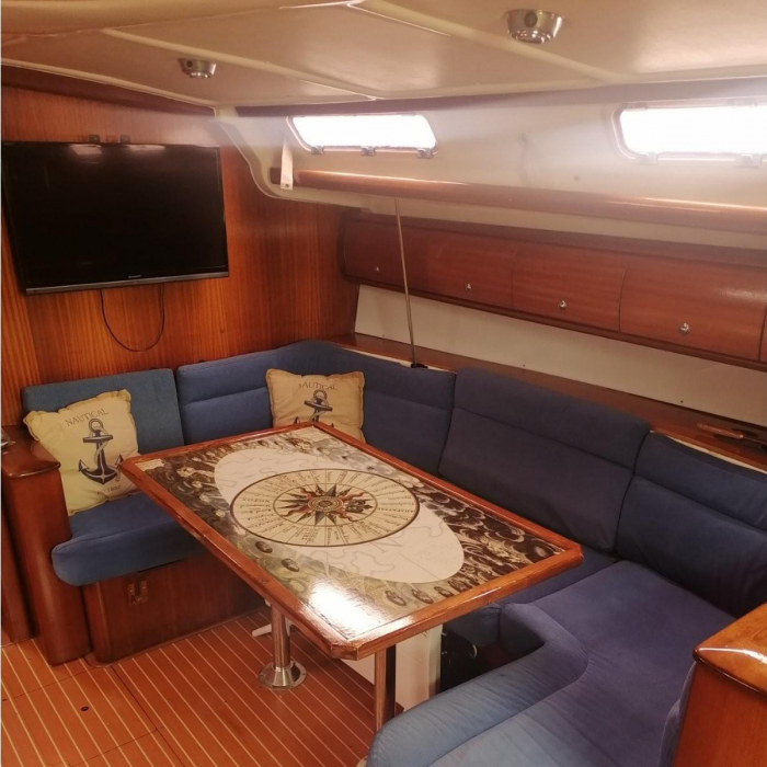 Orion VI | Bavaria 44 photo 4