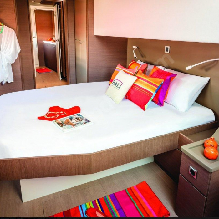 Honour | Bali 4.8 OW photo 29