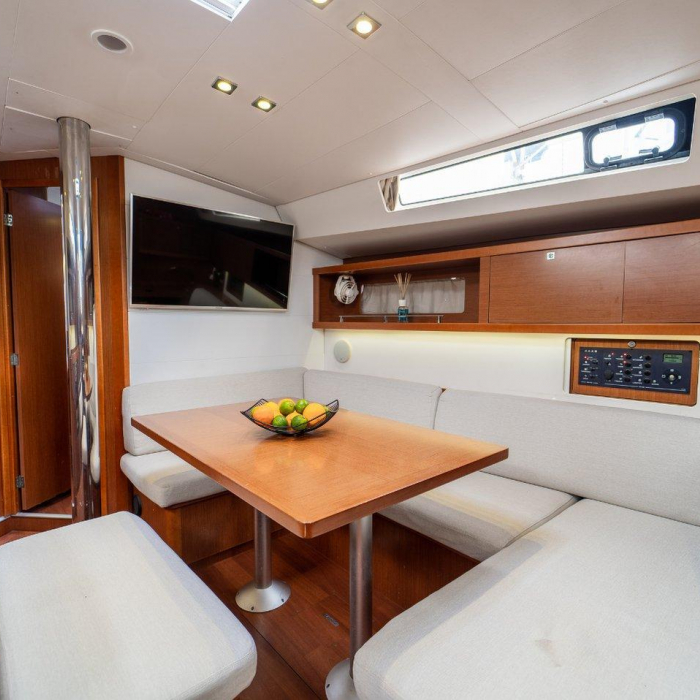 Nesi 2 | Oceanis 45 photo 5