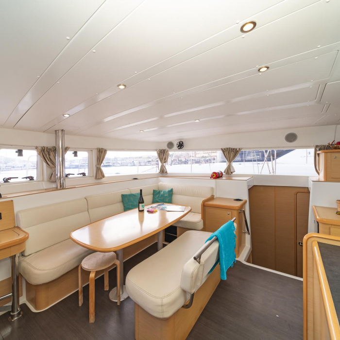 Silverstar II | Lagoon 421 A/C - GEN photo 7