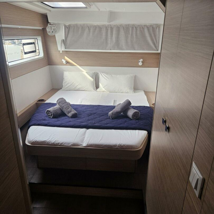 Aelia | Lagoon 43 photo 20