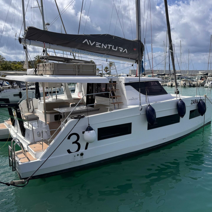Zarah | Aventura 37 photo 4