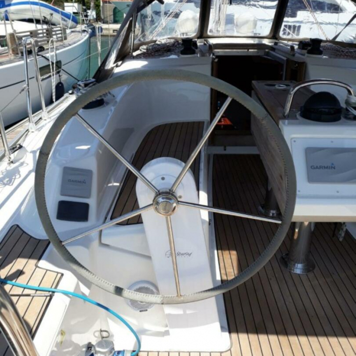 Little Joe | Bavaria Cruiser 34 photo 6