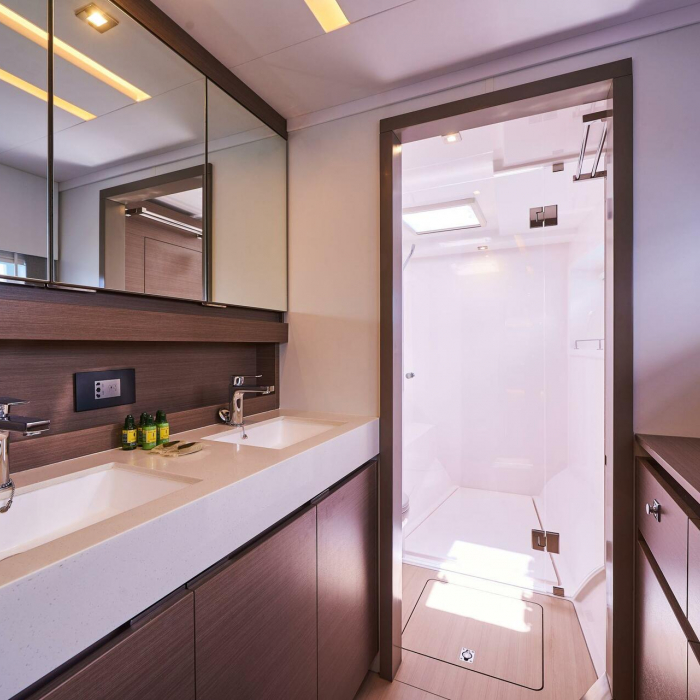 Good Vibes | Leopard 53 - OW photo 35